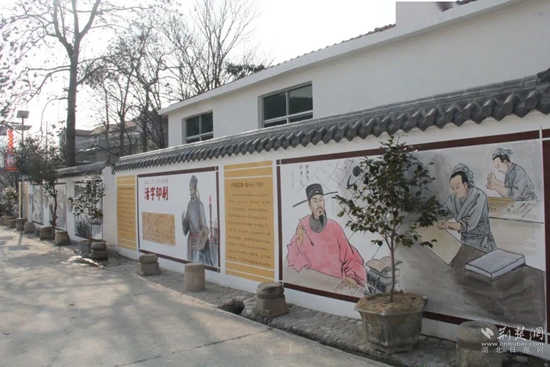 1703754187568611.jpg 2cfd330ff889de219f519eace8534fe9.jpg